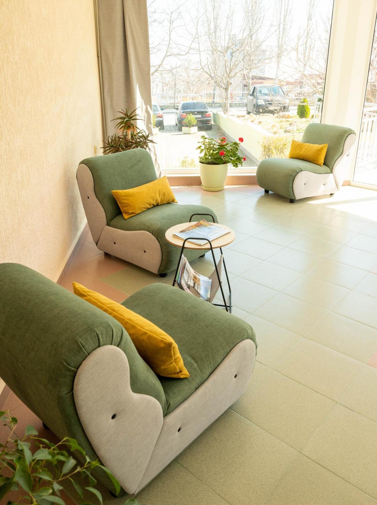 Family Hotel Perla Golden Sands Exterior photo