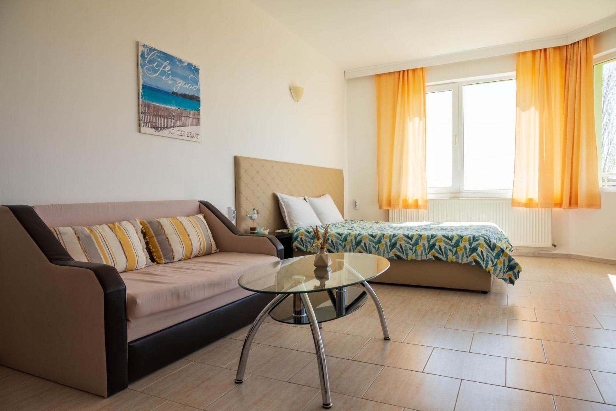 Family Hotel Perla Golden Sands Exterior photo